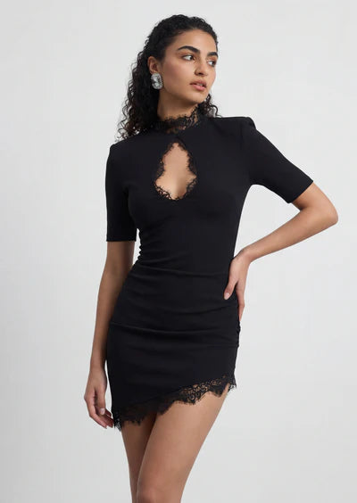 Abito Mini Nero con Pizzo e Collo Alto – Vestito Elegante Donna Aderente da Sera