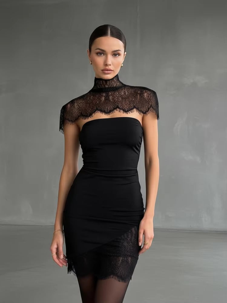 Abito Mini Nero in Pizzo – Eleganza Sensuale