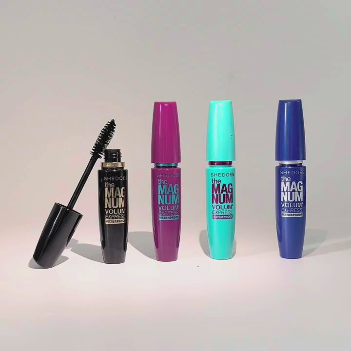 Mascara Nero 4D Effetto Extension – Volume Estremo, Allungante e Waterproof
