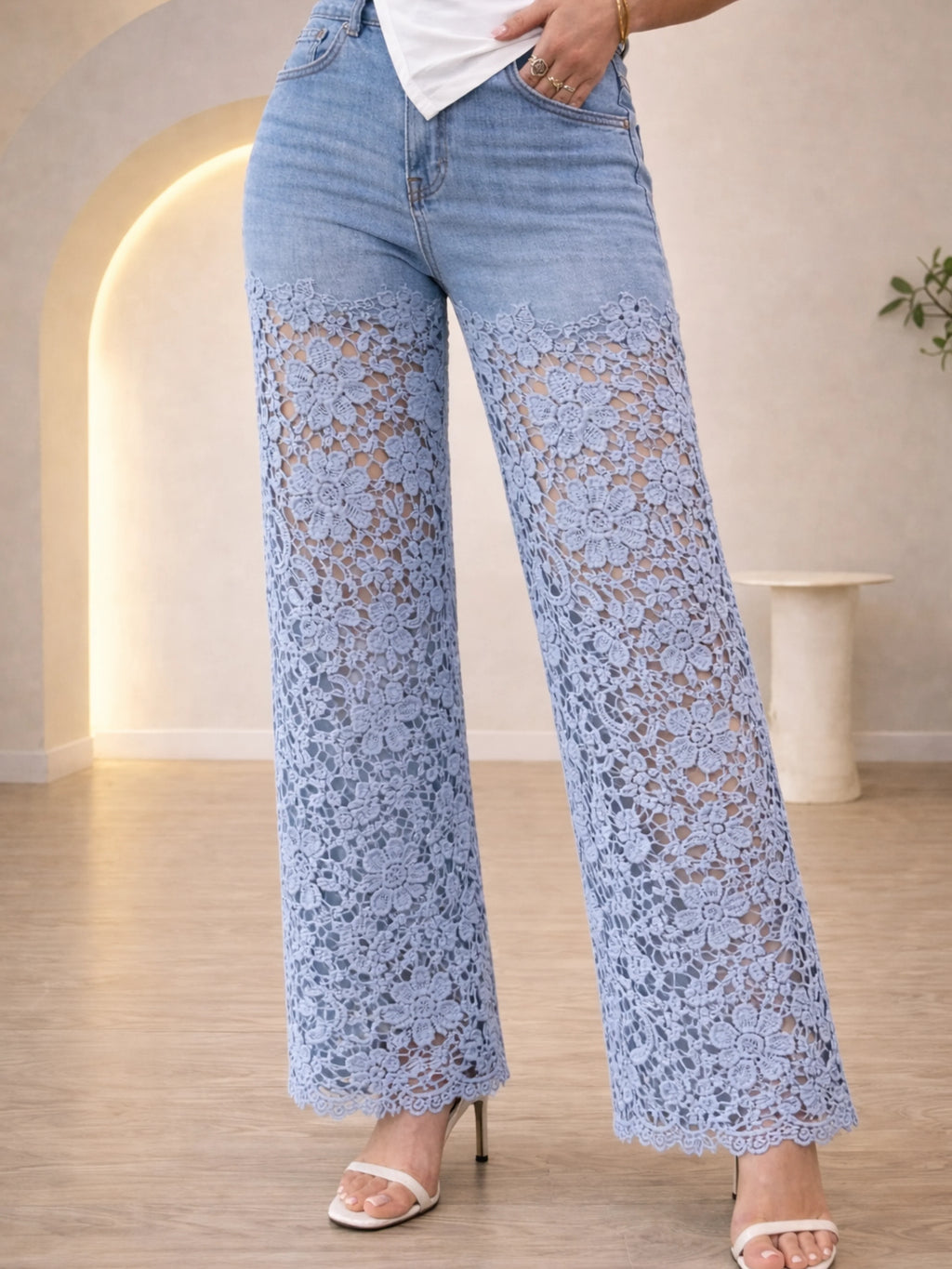 Jeans Donna Vita Alta con Pizzo Floreale – Pantaloni Denim Eleganti Slim Fit